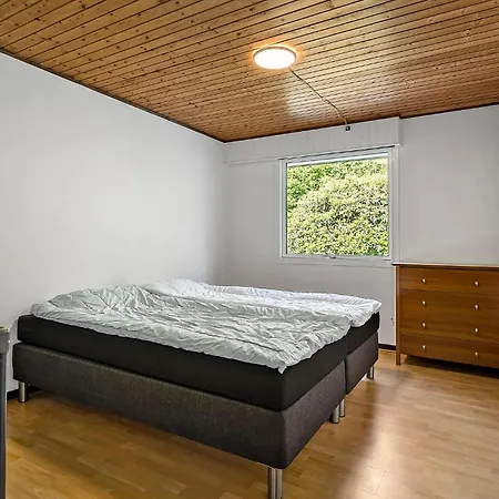 3 Bedroom Awesome In Holiday home Tistrup